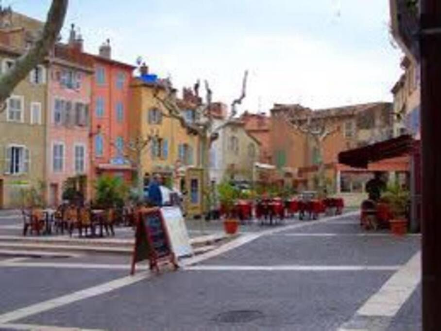 Ferienwohnung Votre Sejour Cosy A Frejus! Exterior foto