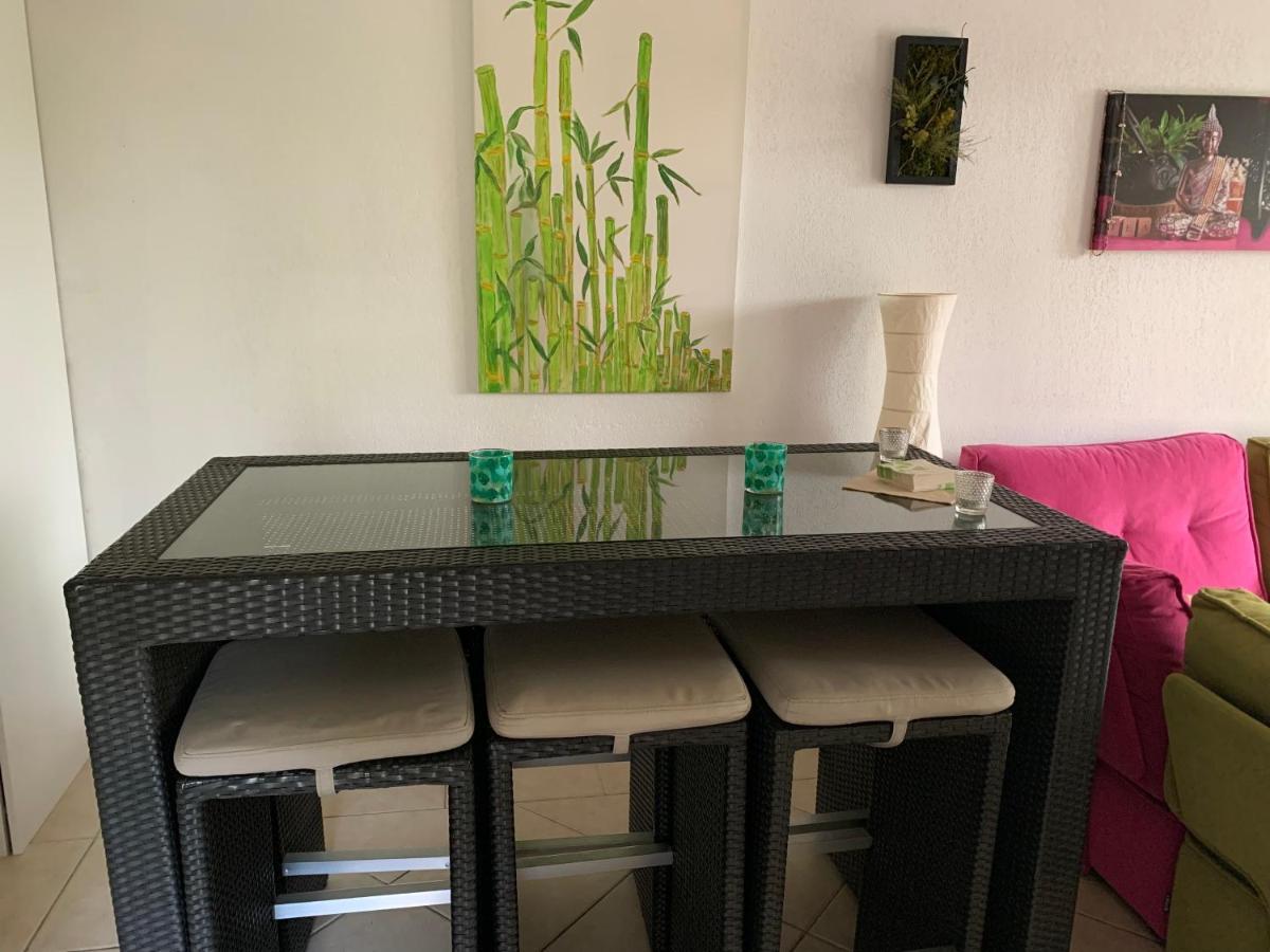 Ferienwohnung Votre Sejour Cosy A Frejus! Exterior foto